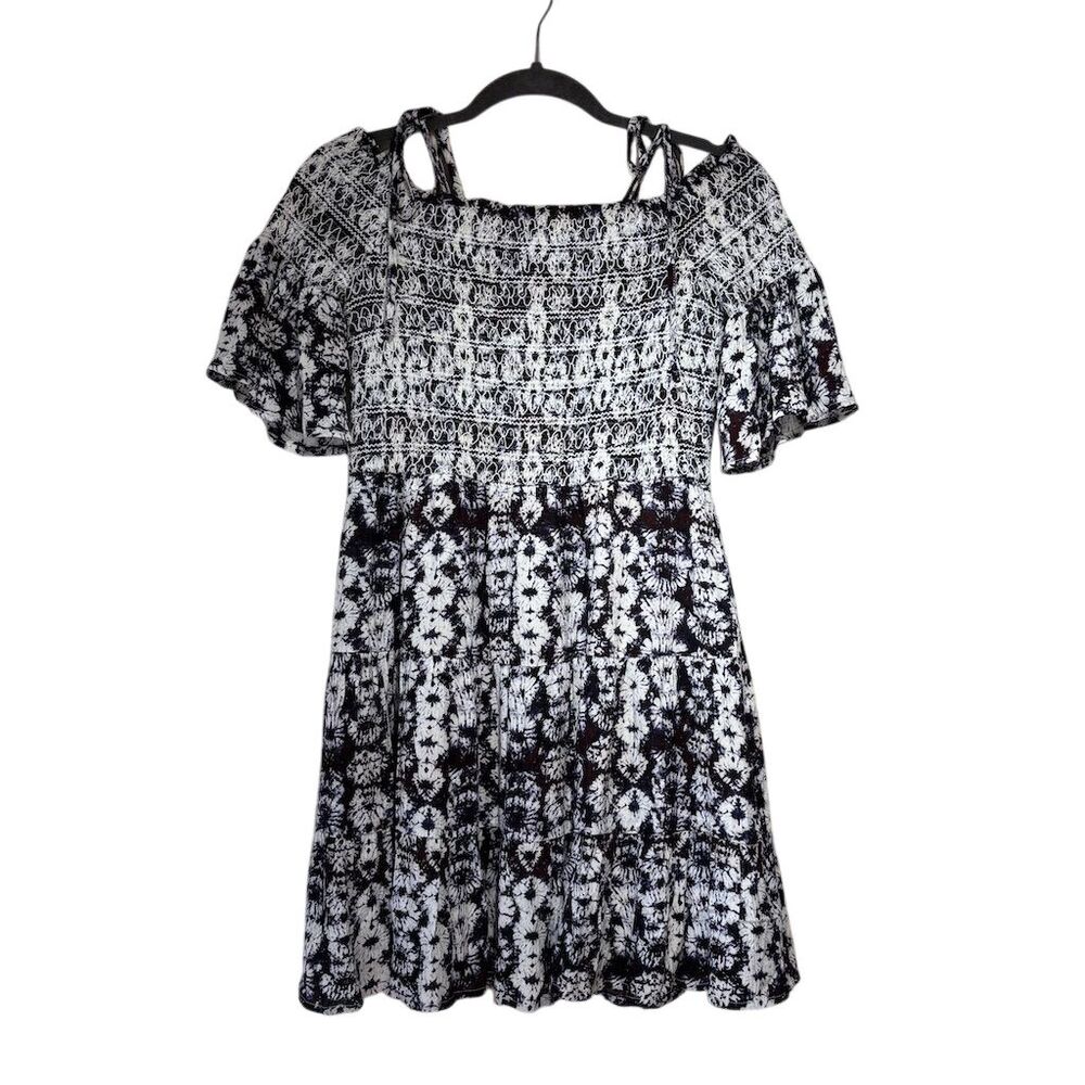 Lost + Wander Women's M Black Floral Smocked Off-Shoulder Dress - Picture 3 of 5